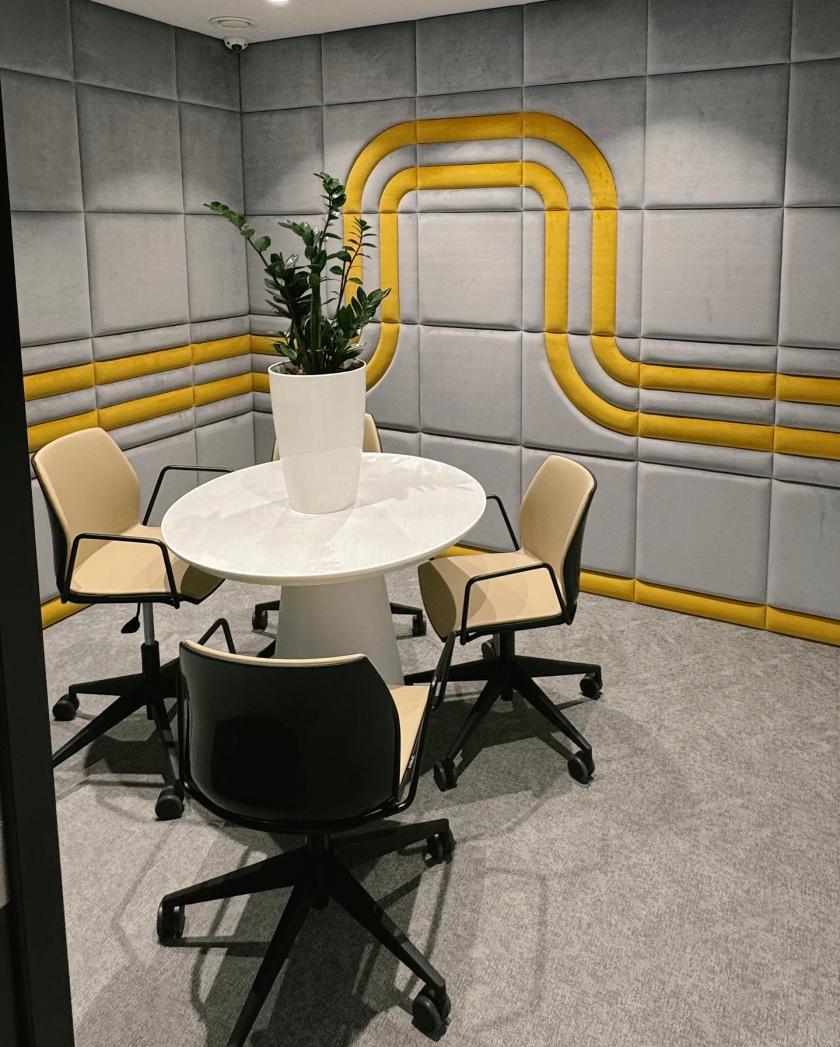 Мягкие и ДСП панели в дизайне интерьера офиса